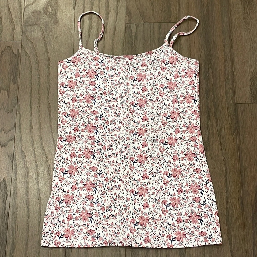 NWT LOFT Outlet Pink and White Floral Cami - Size XS